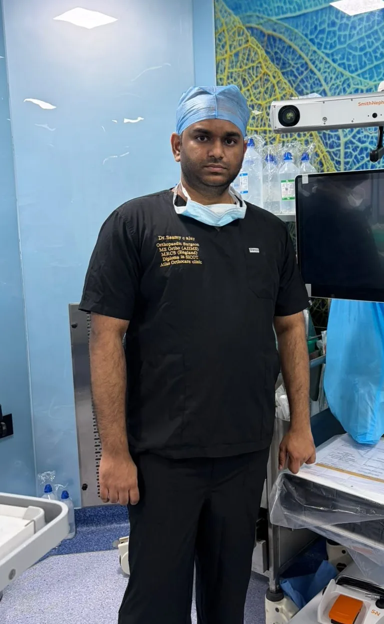 Portrait of Dr. Ssamy C Ajay, AIIMS-trained Orthopaedic and Joint Replacement Surgeon
